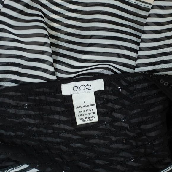 Cache black and white top - Picture 6 of 6